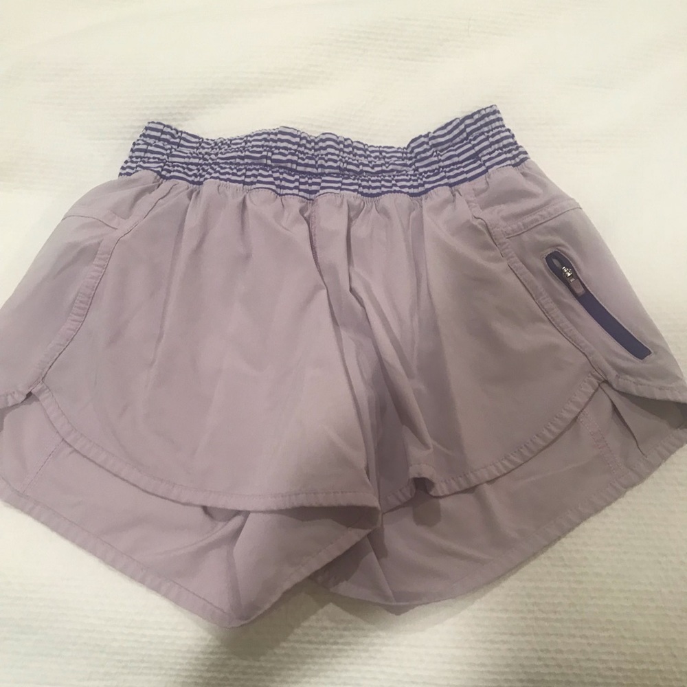 Lululemon Tracker Shorts Size 6